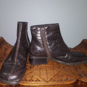 Brown handmade leather ankle boots
